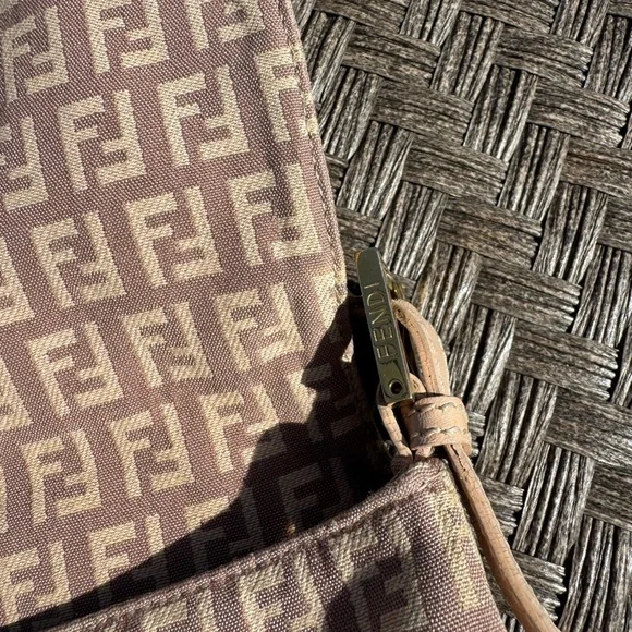 Fendi Zucca Mama Baguette Pink Canvas Shoulder Bag FF Logo Authentic Vintage - Picture 9 of 11